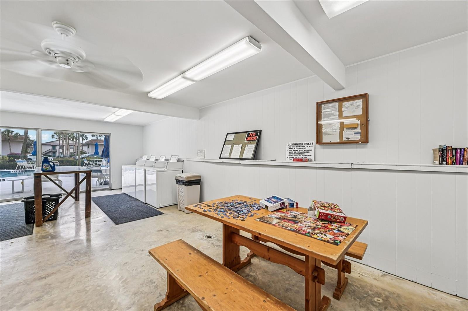 SABAL PALM GARDENS PH I - Residential