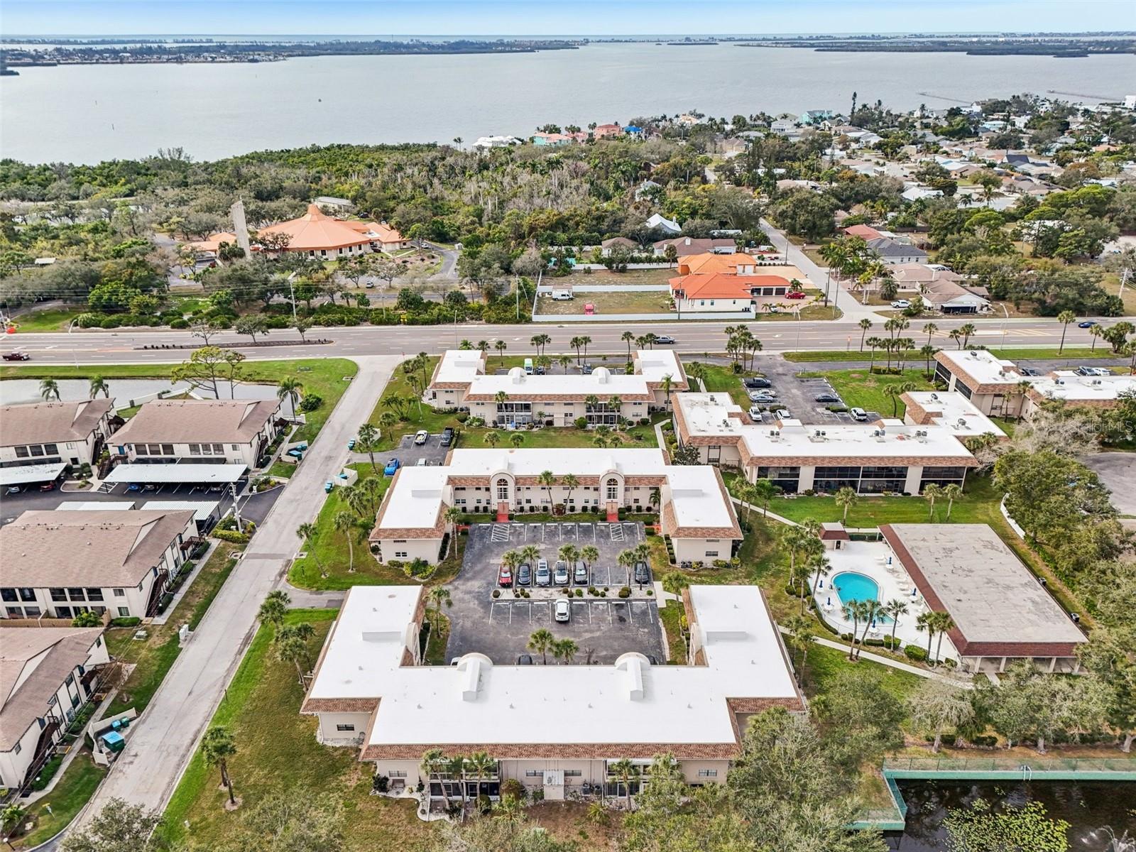 SABAL PALM GARDENS PH I - Residential