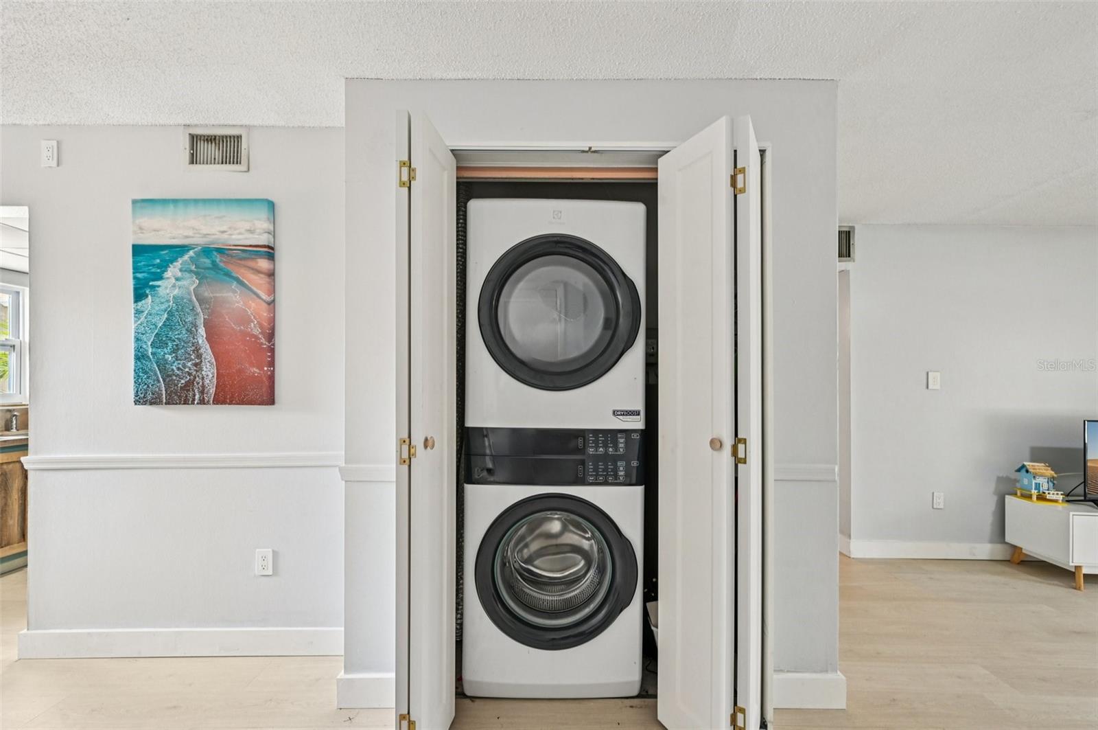 SABAL PALM GARDENS PH I - Residential