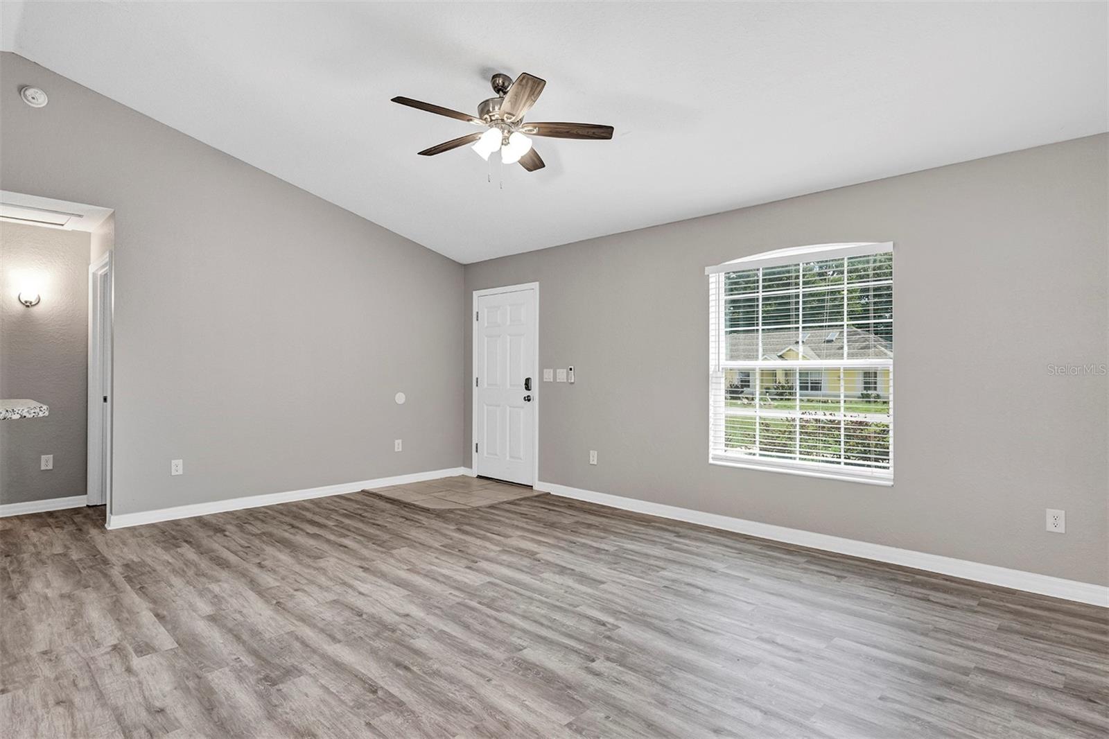 SILVER SPGS SHORES - Residential