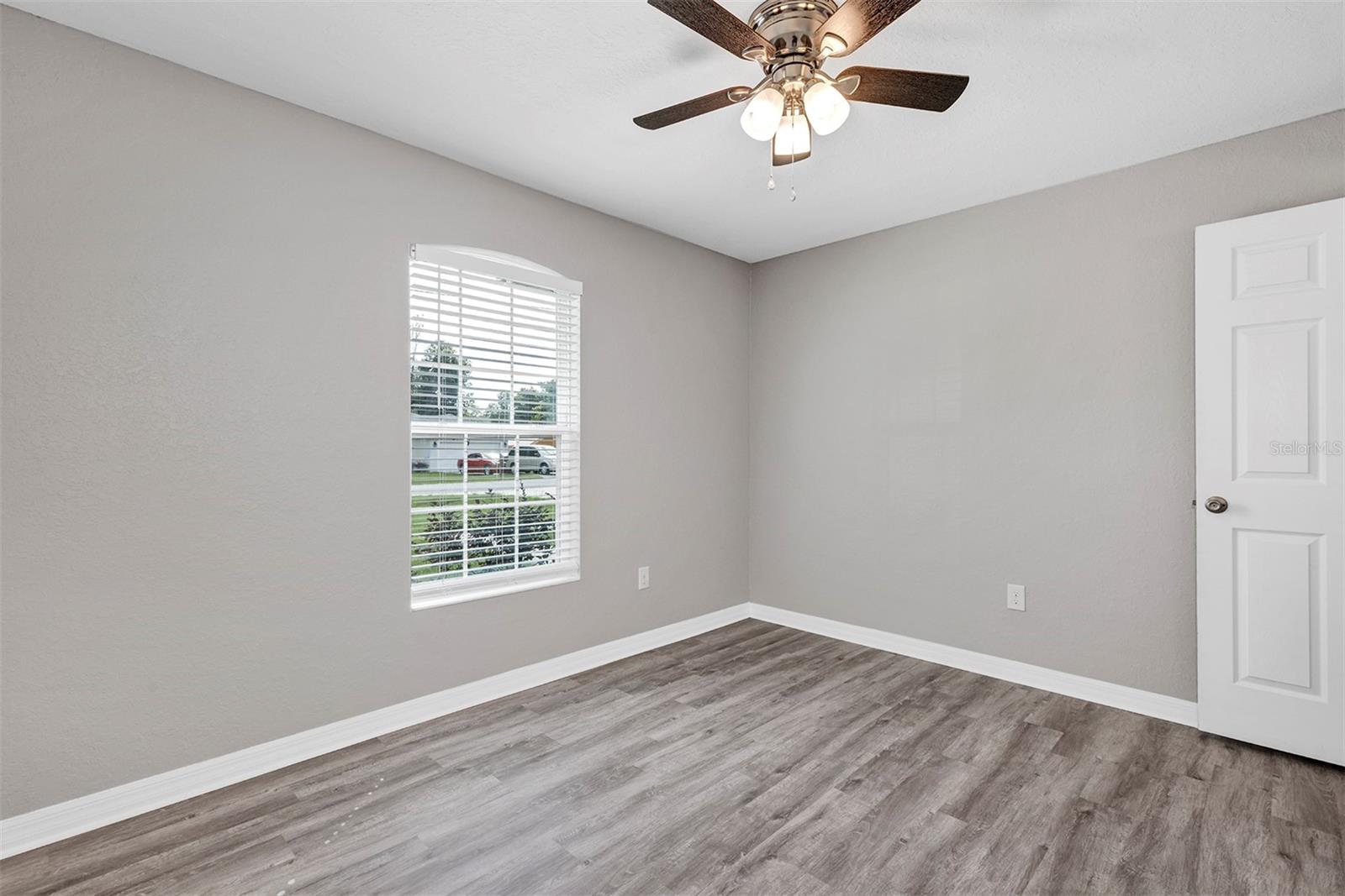 SILVER SPGS SHORES - Residential