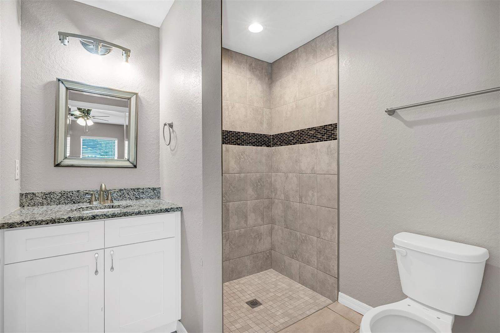 SILVER SPGS SHORES - Residential