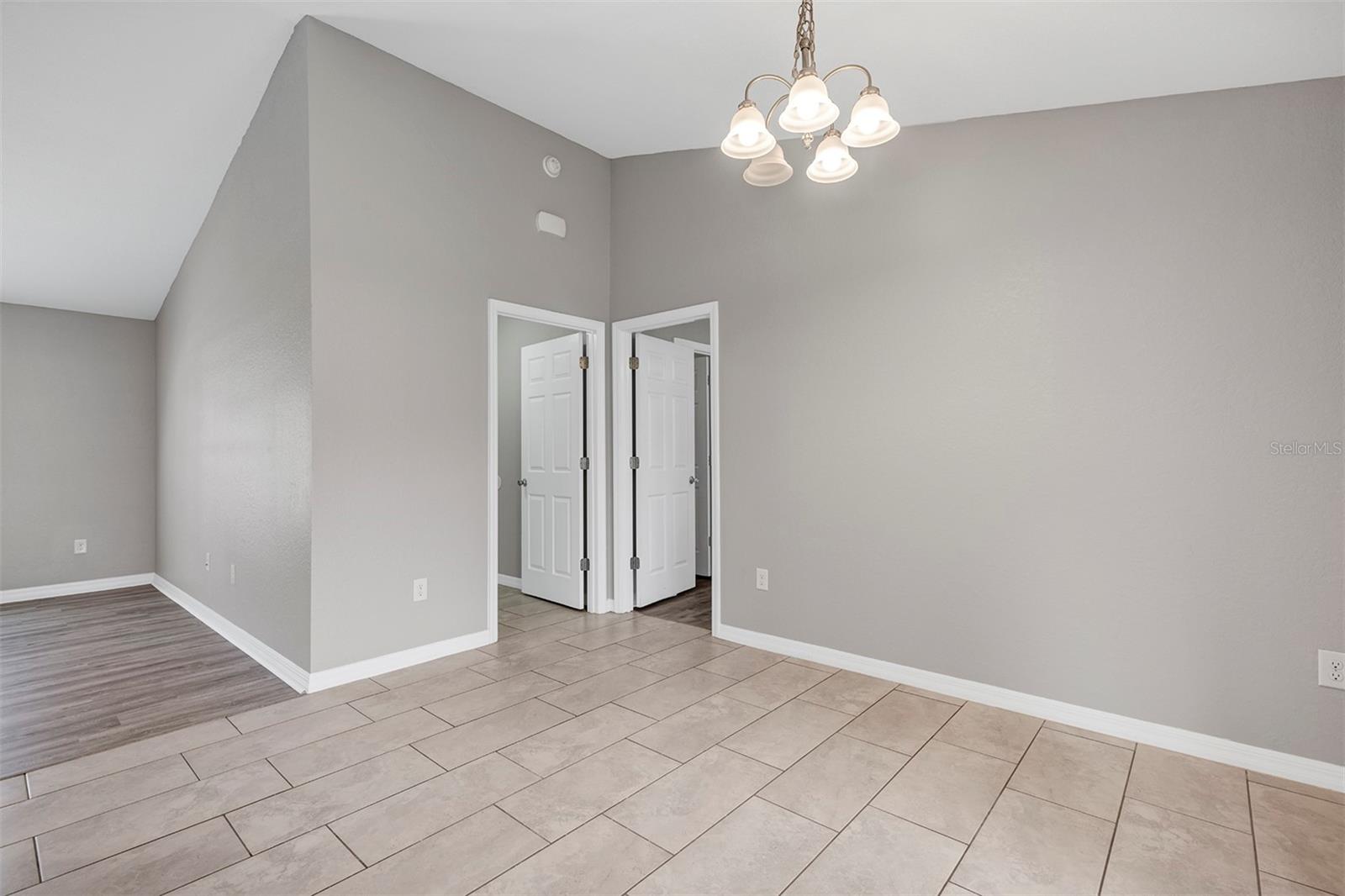SILVER SPGS SHORES - Residential