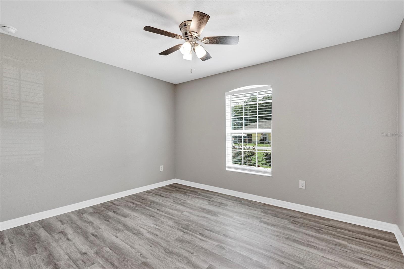 SILVER SPGS SHORES - Residential