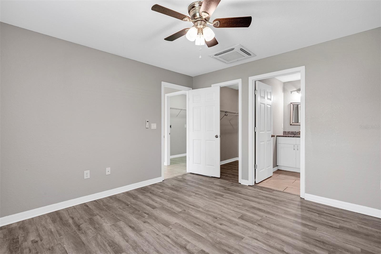 SILVER SPGS SHORES - Residential