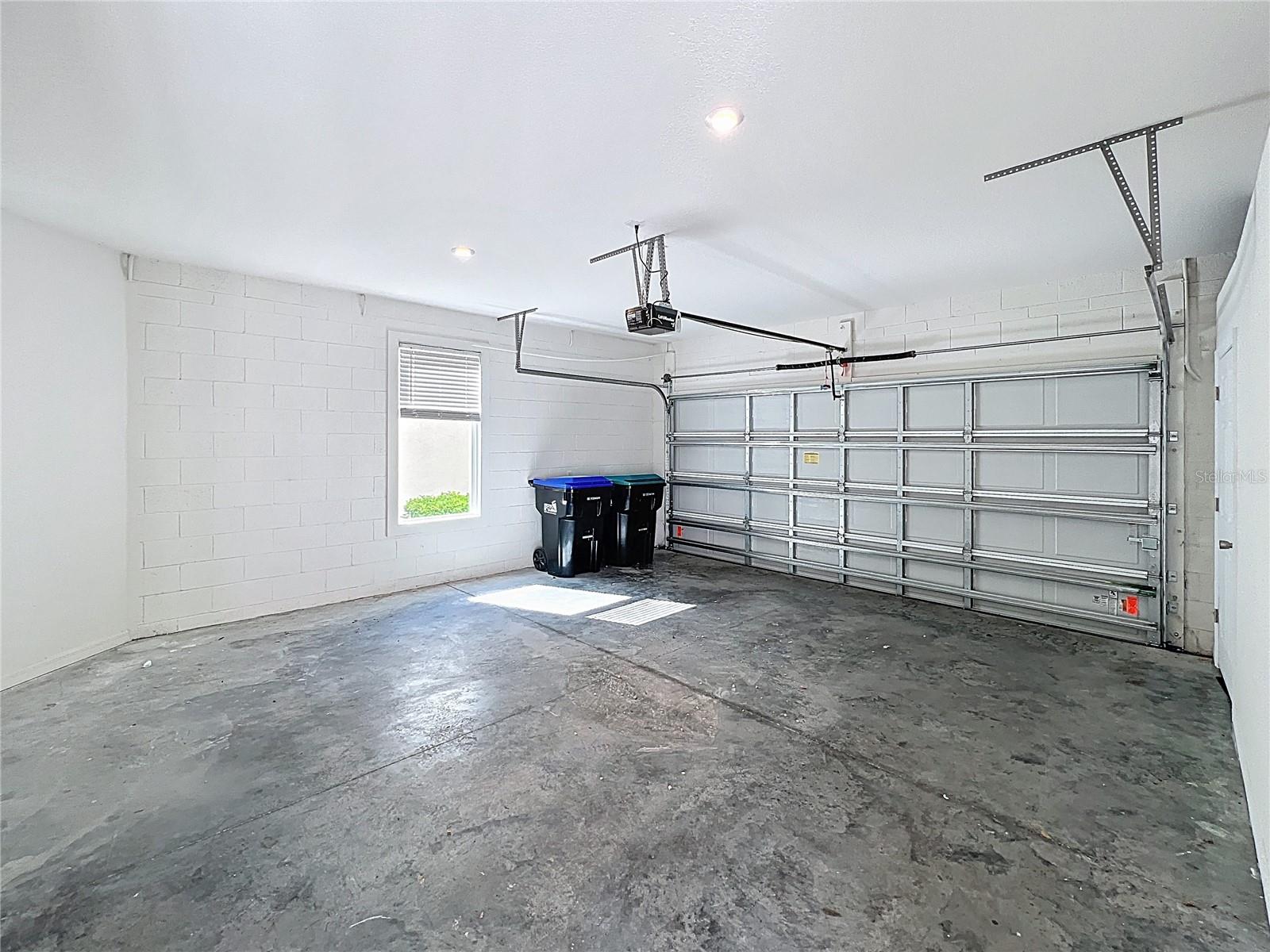 ENCLAVE/HAMLIN - Residential Lease