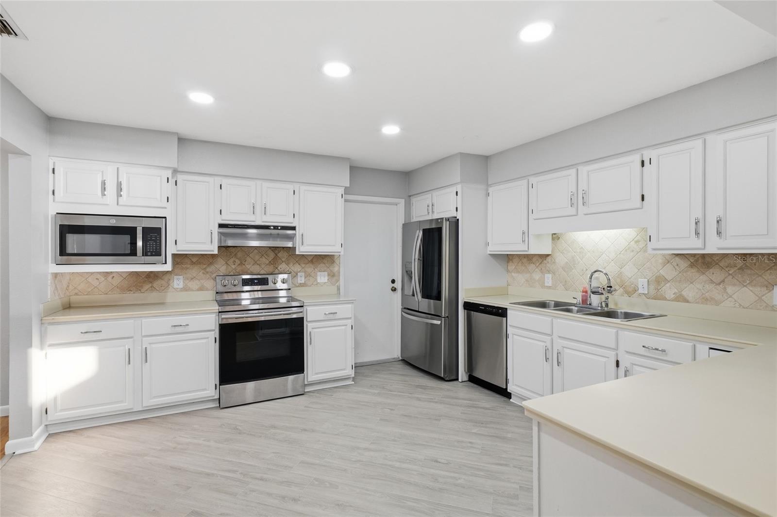 CASHWELL MINNEHAHA SHORES - Residential