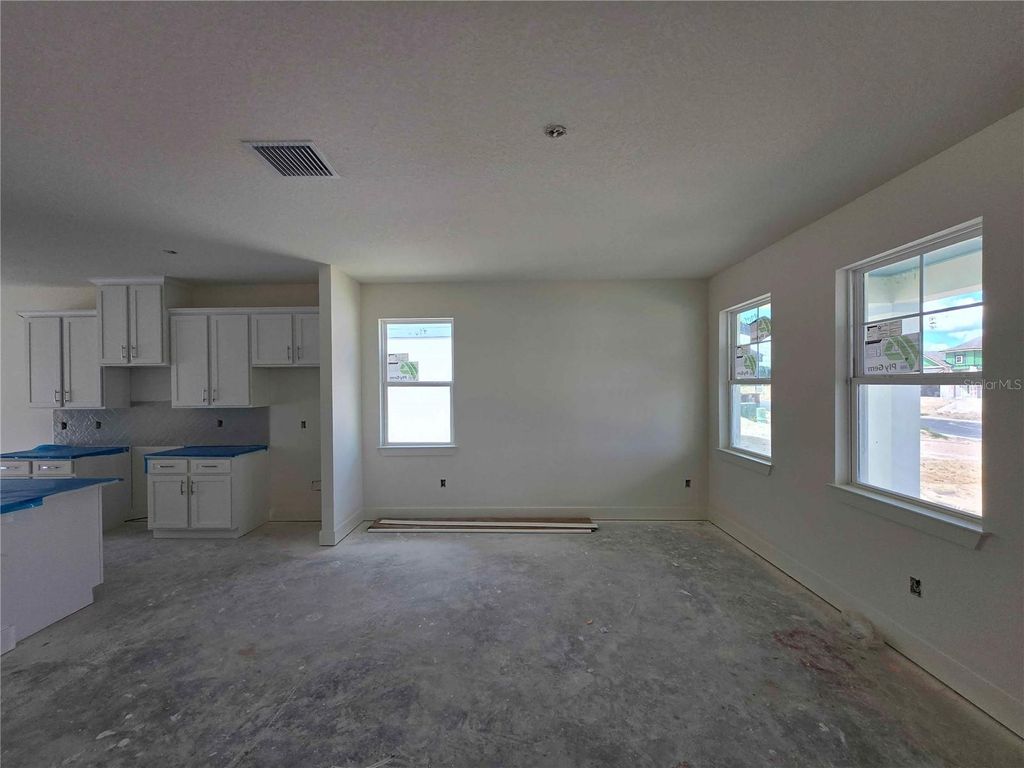 Photo of 5 Daybreak Run Loop, Spring Hill, FL 34609 (MLS # R4909993)