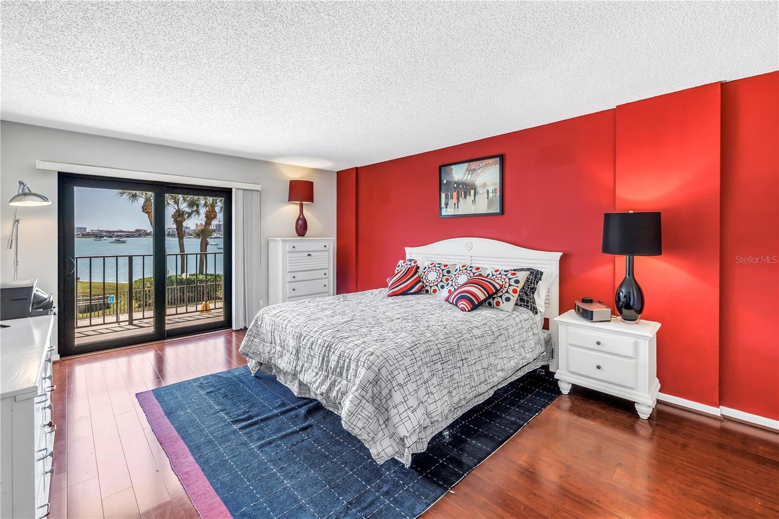 650 ISLAND WAY CONDO - Residential