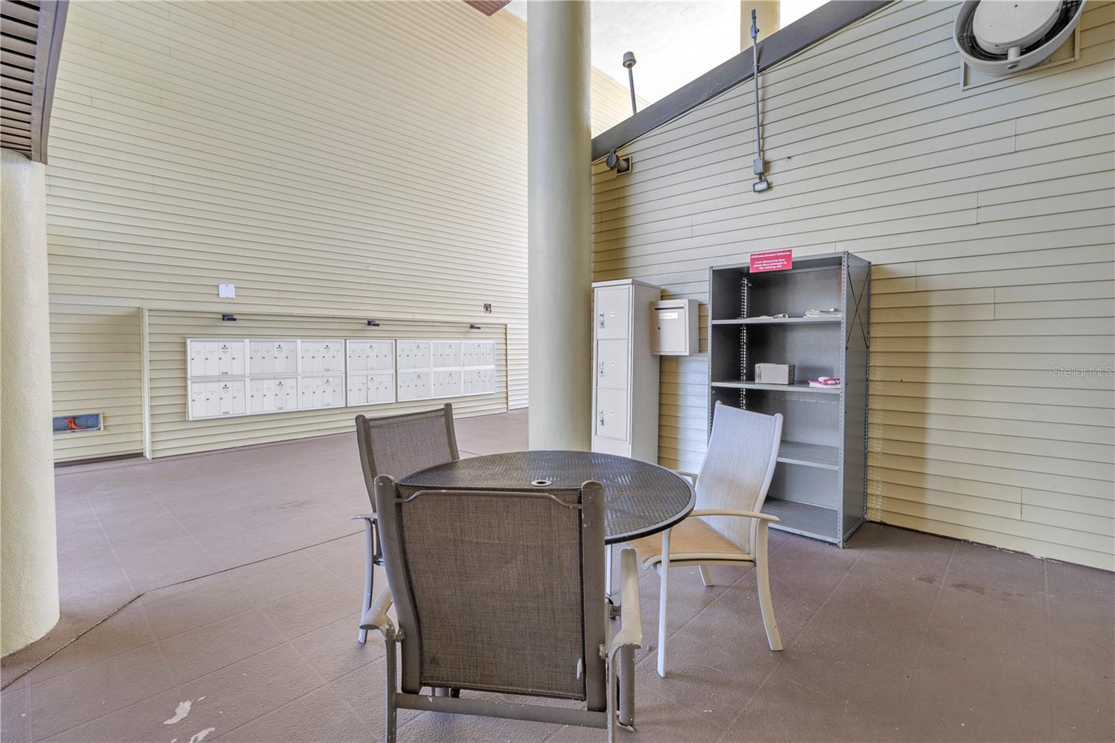 650 ISLAND WAY CONDO - Residential