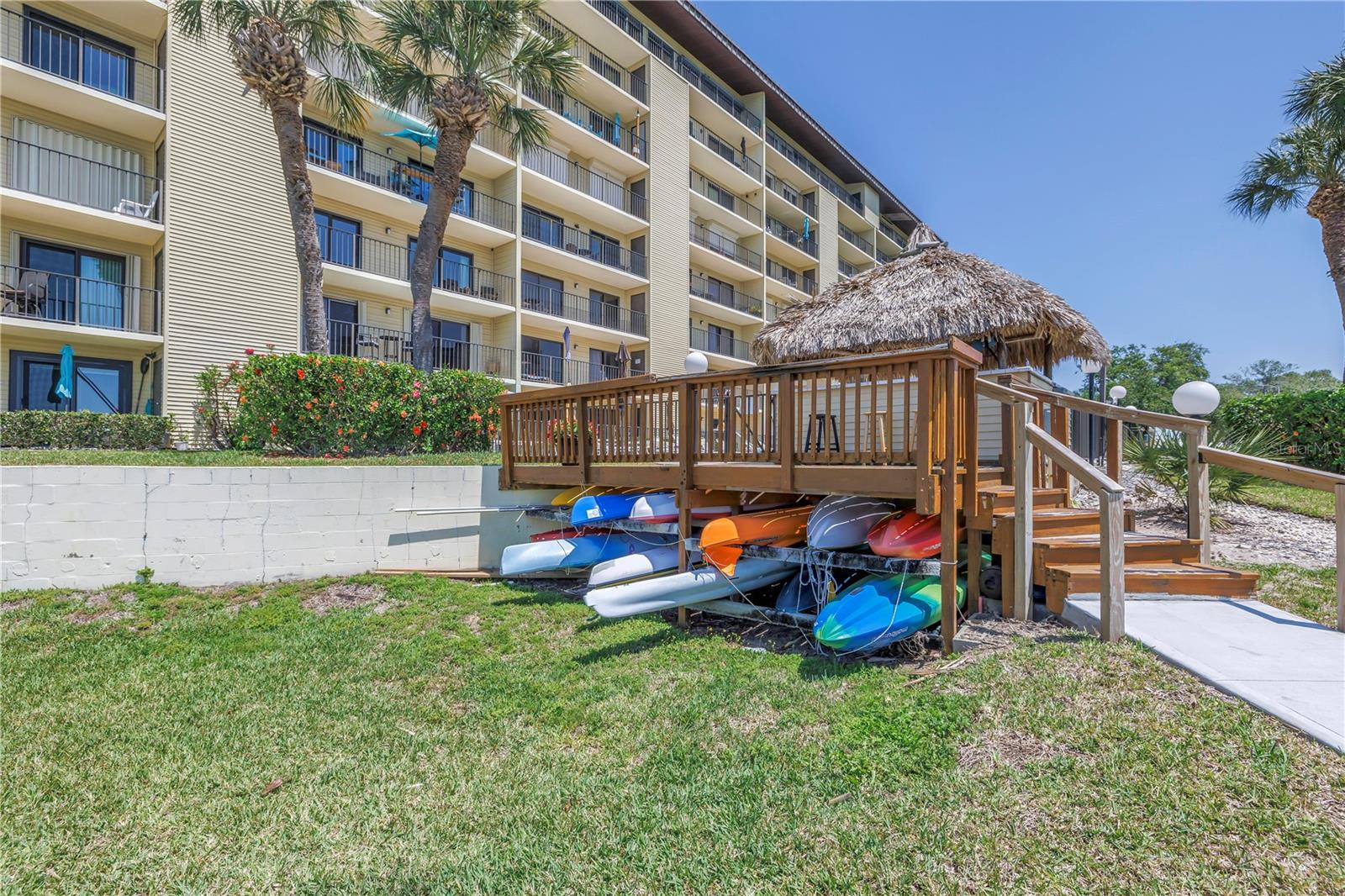 650 ISLAND WAY CONDO - Residential