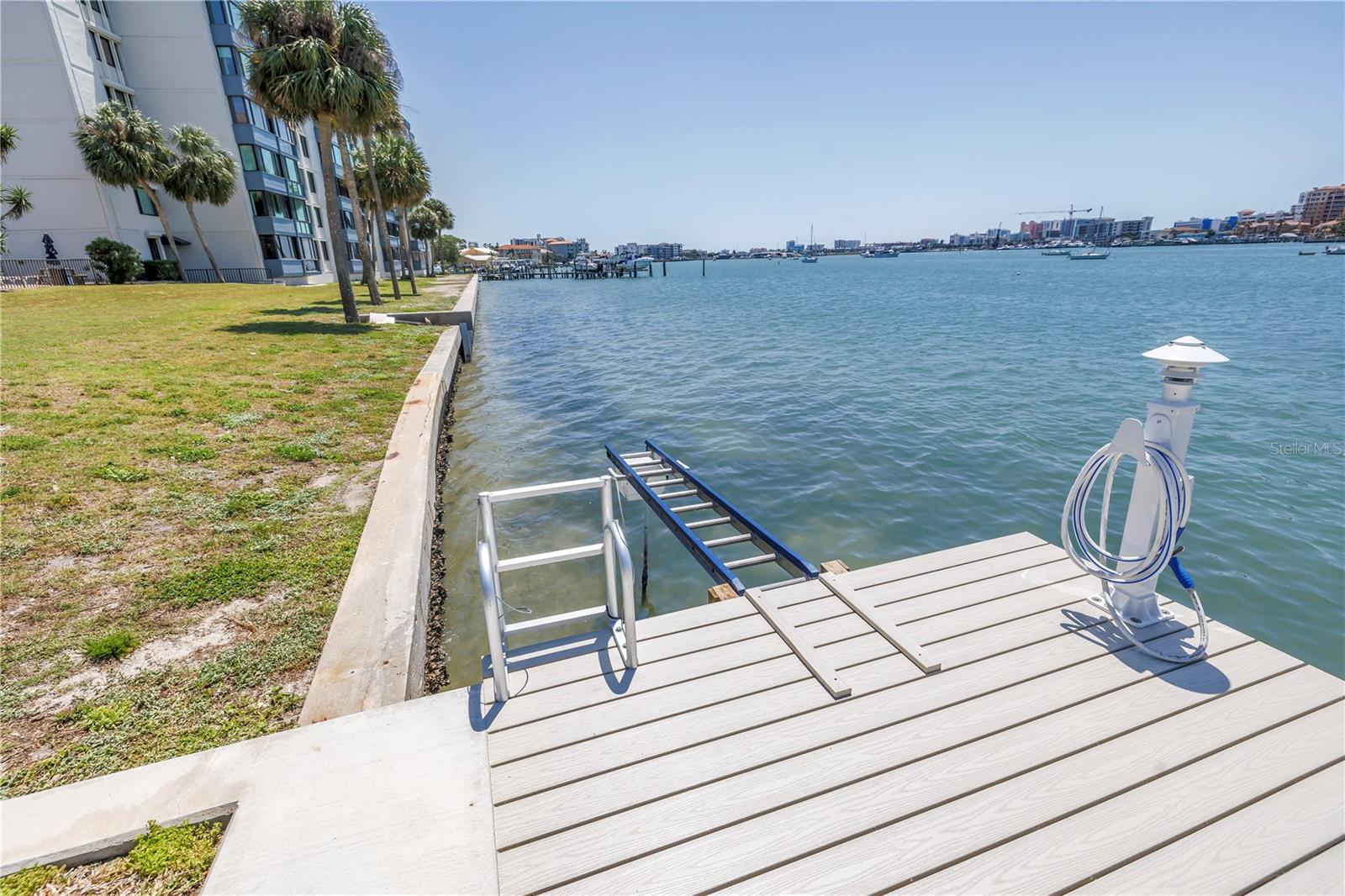 650 ISLAND WAY CONDO - Residential