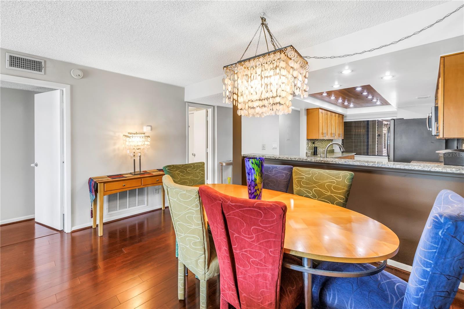 650 ISLAND WAY CONDO - Residential