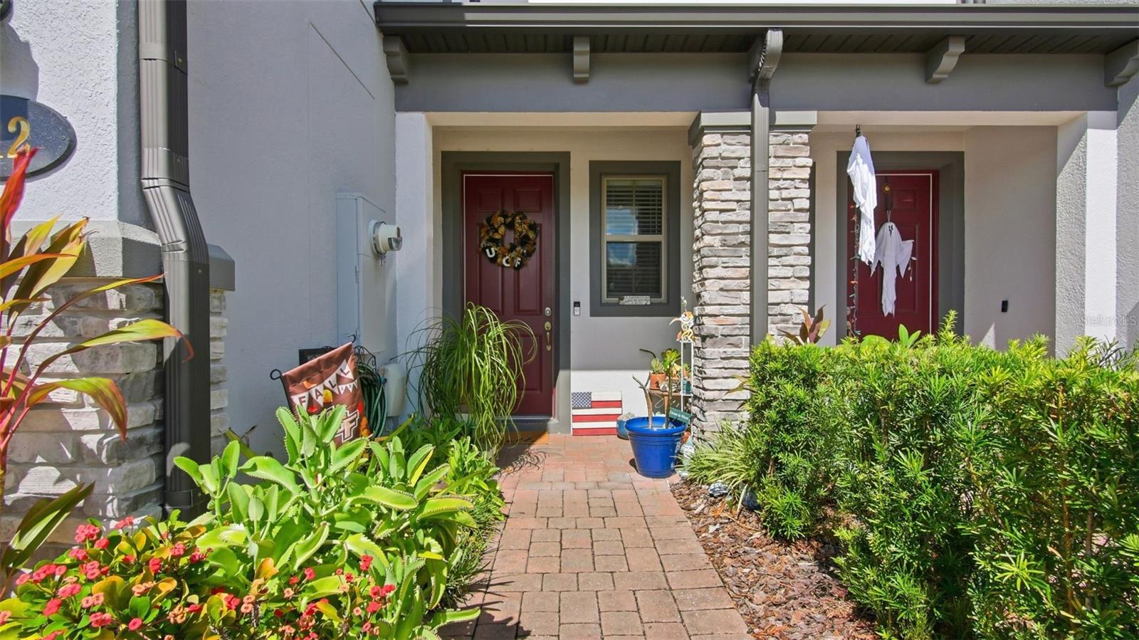 212 EVERTREE LOOP