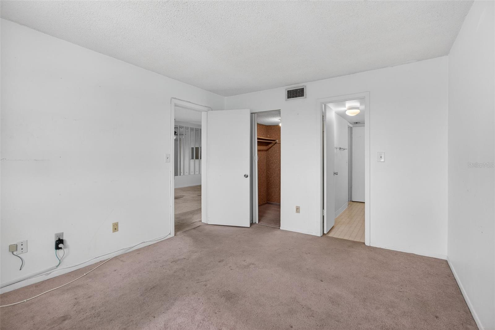 ASBURY ARMS CONDO - Residential