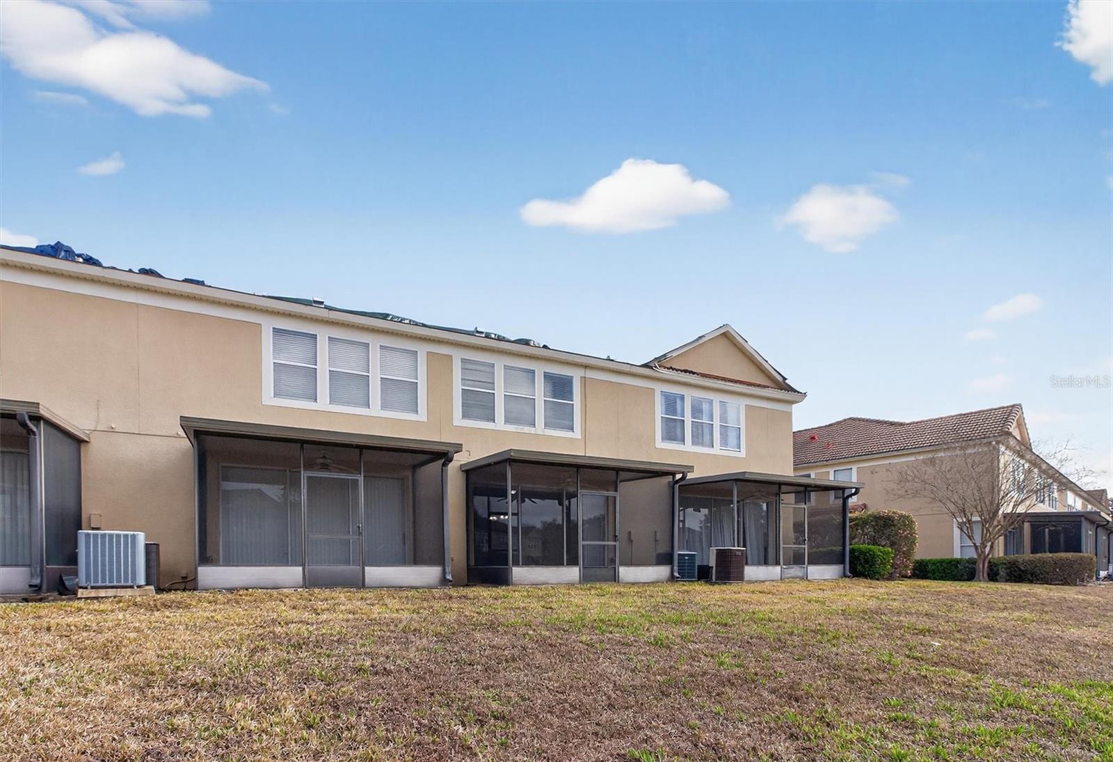 STONEBRIDGE LAKES CONDO PH 1 - Residential