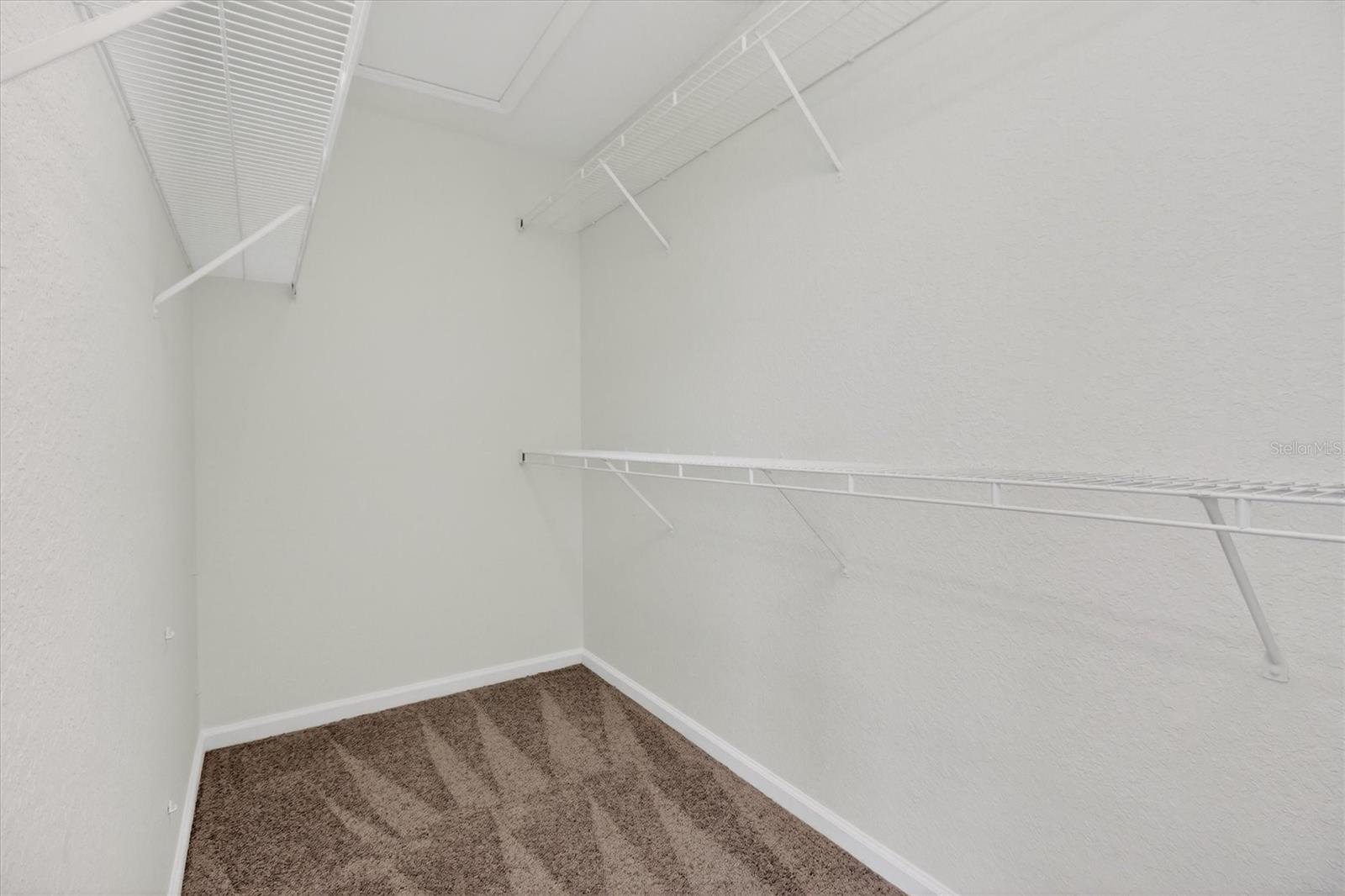 STONEBRIDGE LAKES CONDO PH 1 - Residential