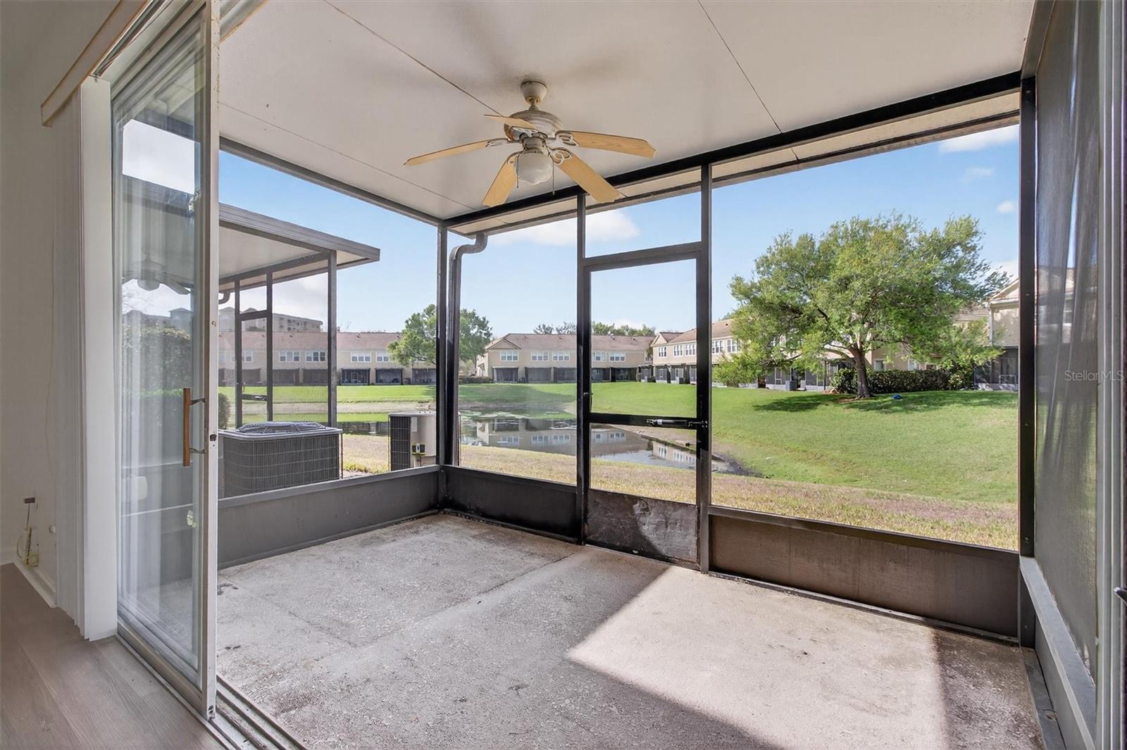 STONEBRIDGE LAKES CONDO PH 1 - Residential