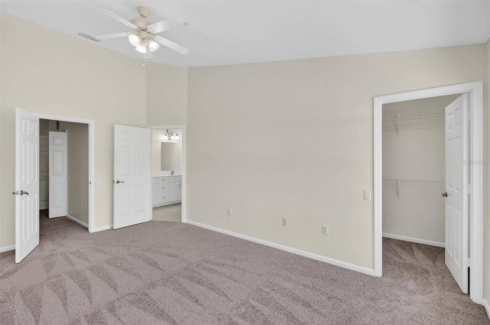 STONEBRIDGE LAKES CONDO PH 1 - Residential