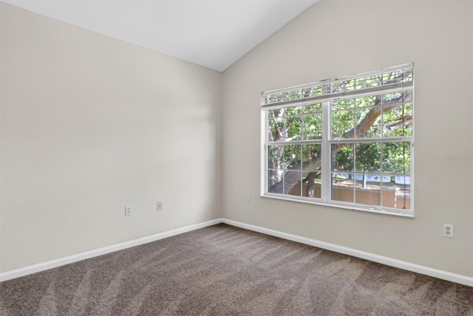 STONEBRIDGE LAKES CONDO PH 1 - Residential