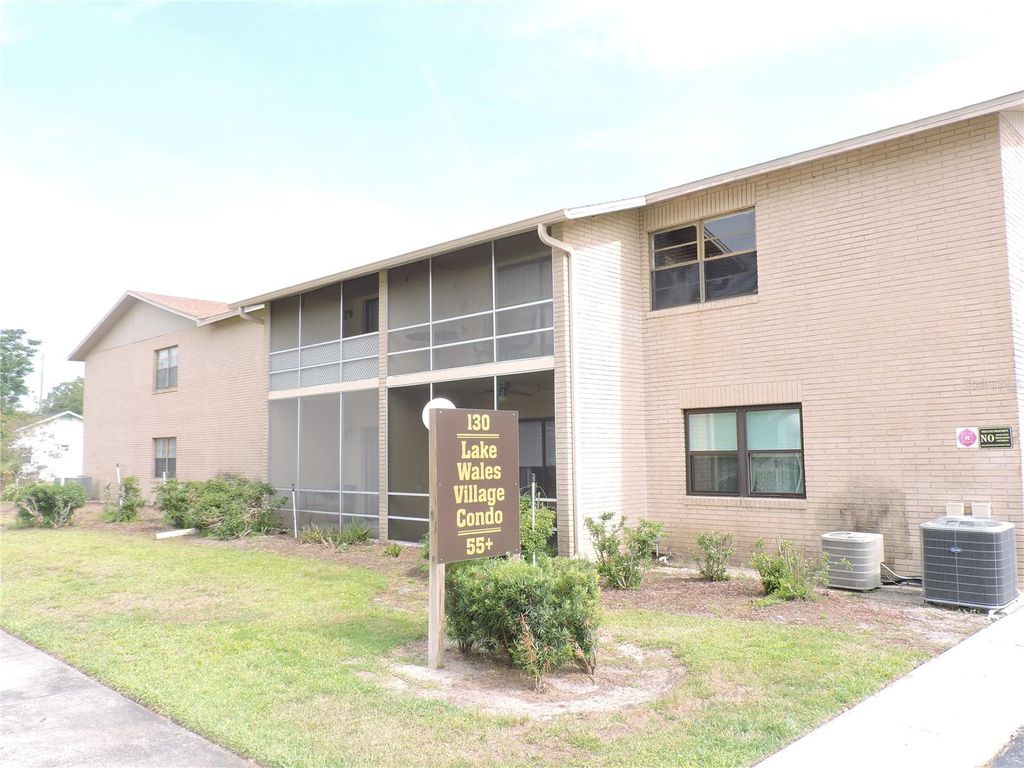 Photo of 130 E Johnson Avenue #102, Lake Wales, FL 33853 (MLS # K4903492)