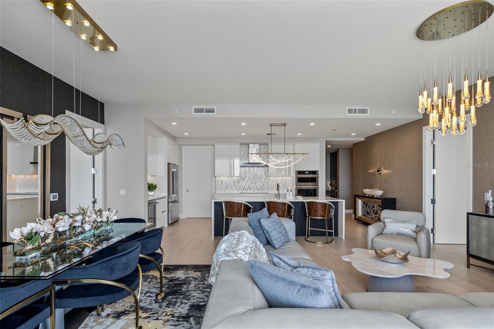 BAYSO SARASOTA - Residential