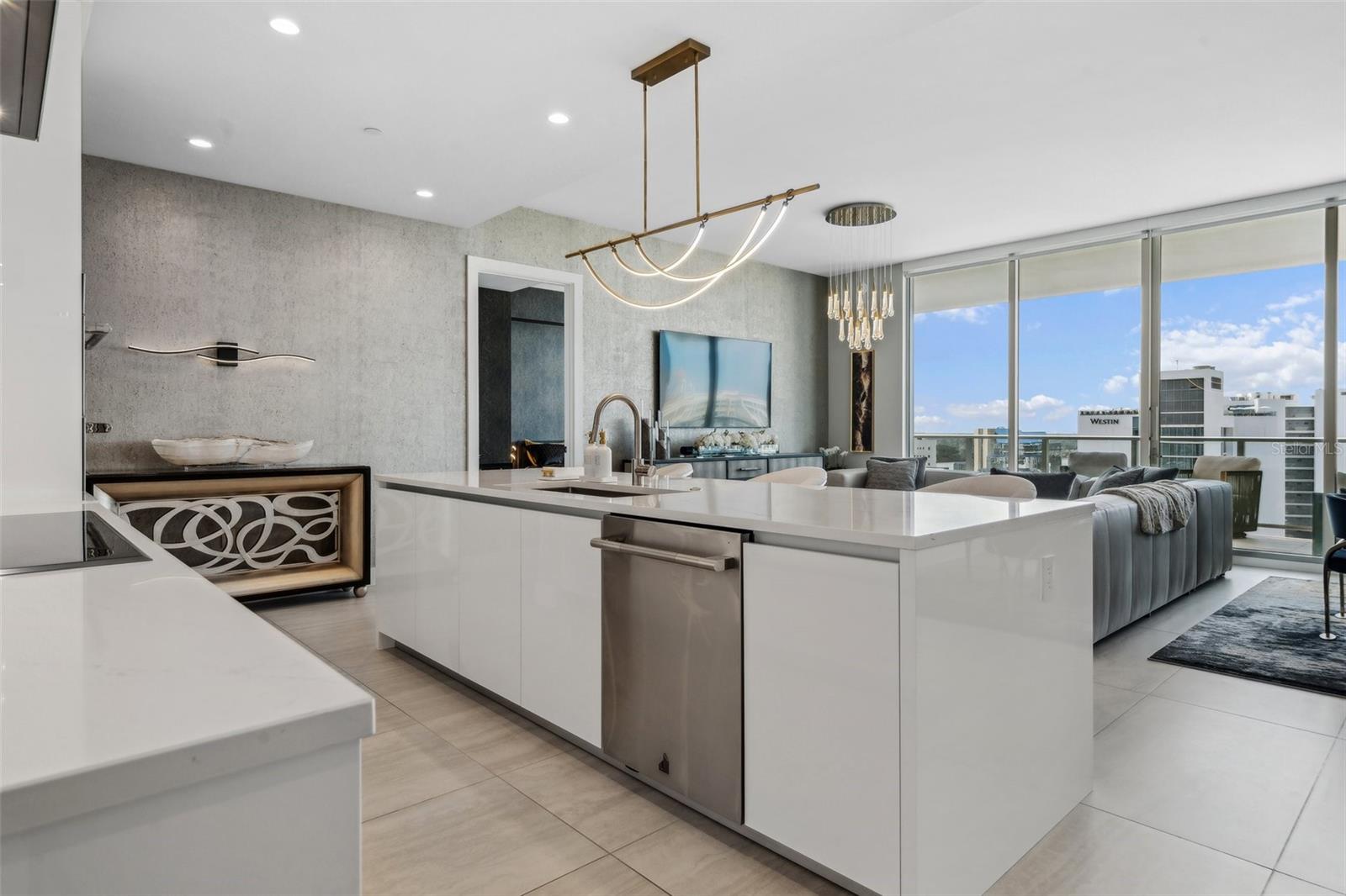 BAYSO SARASOTA - Residential