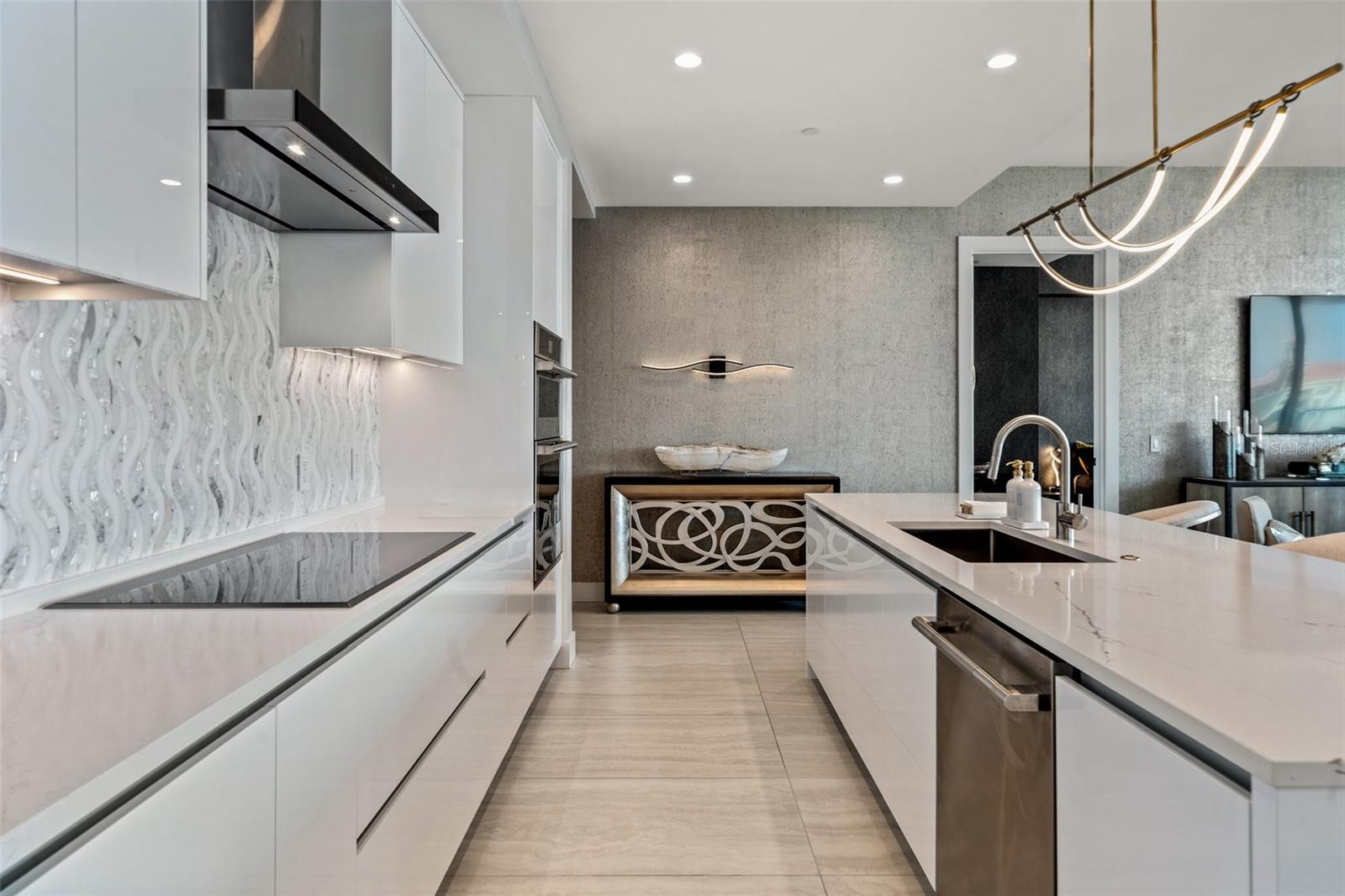 BAYSO SARASOTA - Residential
