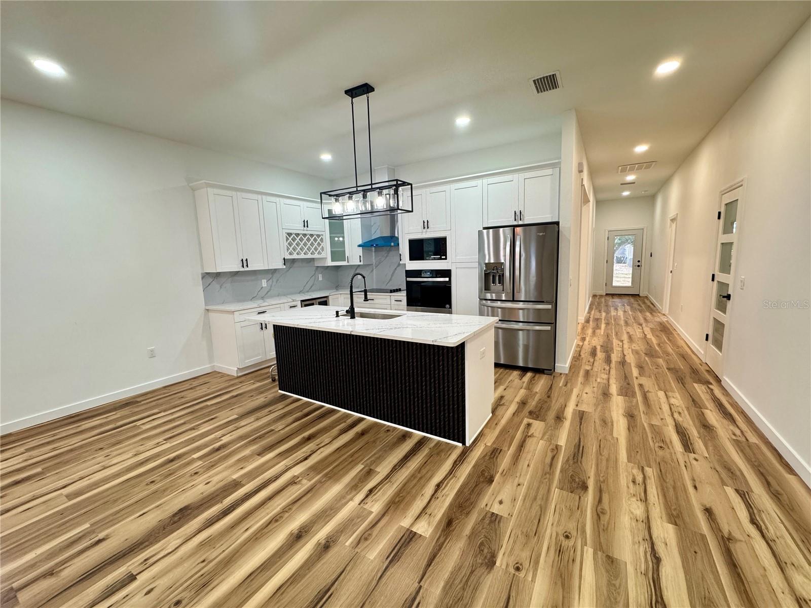 WASHINGTON SQUARE - Residential