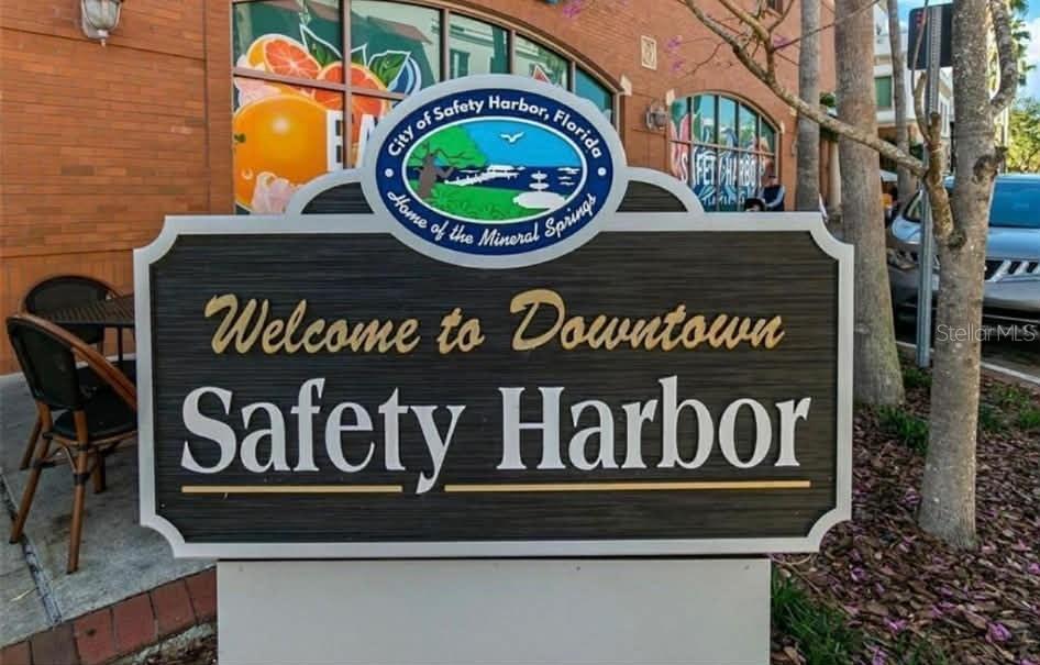 WASHINGTON SQUARE - Residential