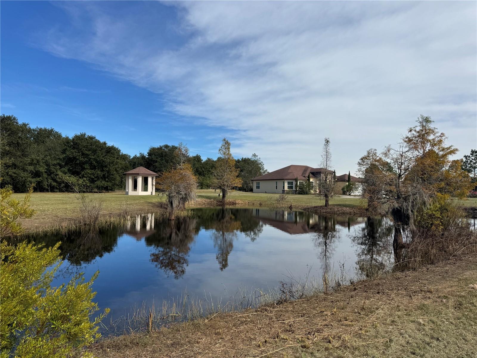 ACREAGE - Residential Lease