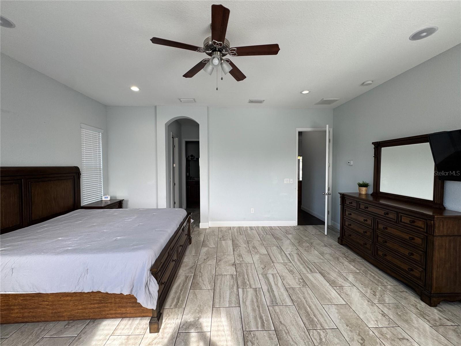 ACREAGE - Residential Lease