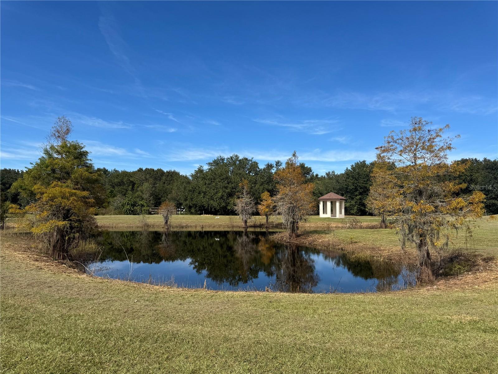 ACREAGE - Residential Lease