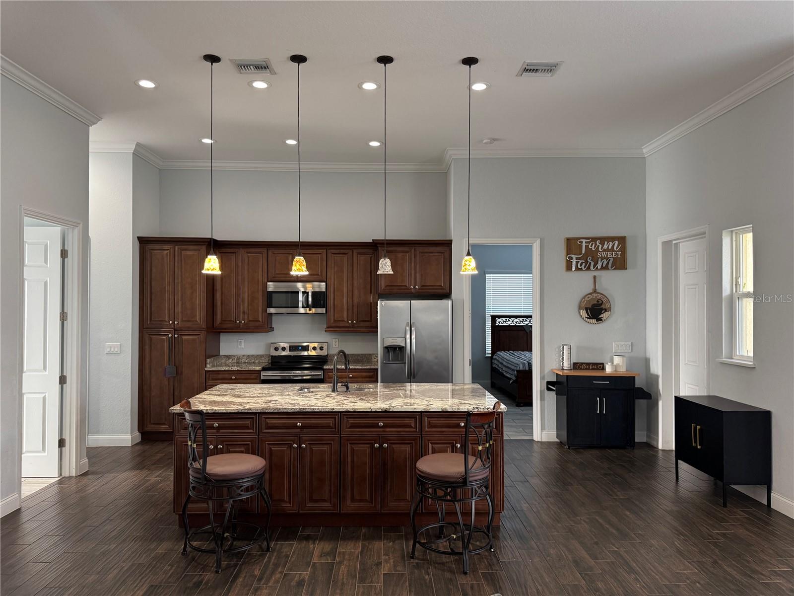 ACREAGE - Residential Lease