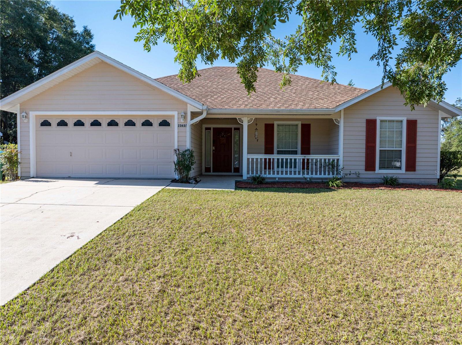 Do you want to live in a neighborhood convenient to shopping, schools, and recreational areas? Than this is a must see in Newberry Oaks! No HOA!
3 generous sized bedrooms and 2 bathrooms. Open floor plan with vaulted ceilings in great room and large windows overlooking your private, over-sized fenced back yard. Dining area has French doors leading to a patio area. There is a large laundry/mud room off the double garage with built-in shelving. The washer and dryer are included. NEW ROOF 2025! Master bedroom has a large walk in closet and en-suite bathroom with a large shower.
Newberry Oaks is a place to call home.