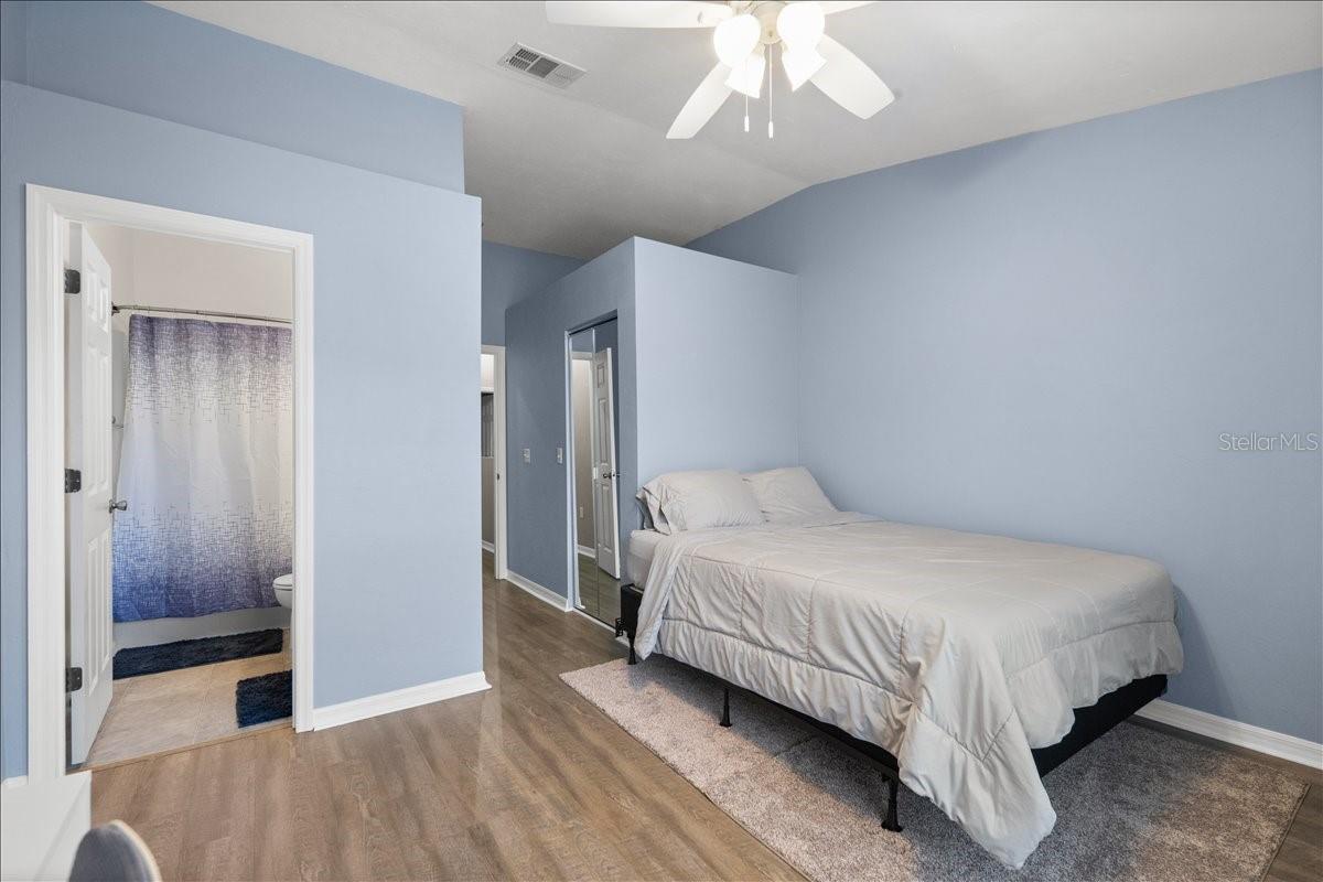 KENSINGTON NORTH - Residential