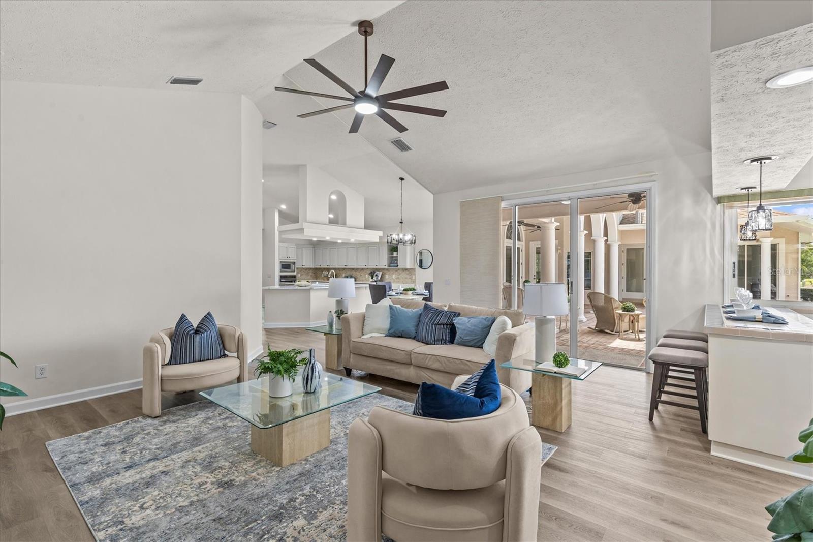 RIVERSIDE - Residential