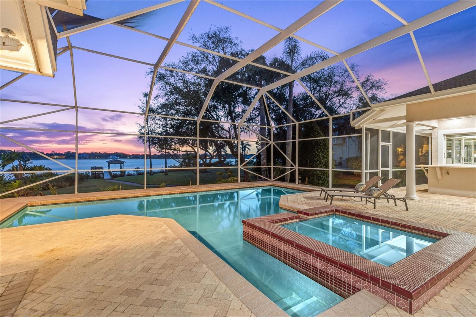 RIVERSIDE - Residential