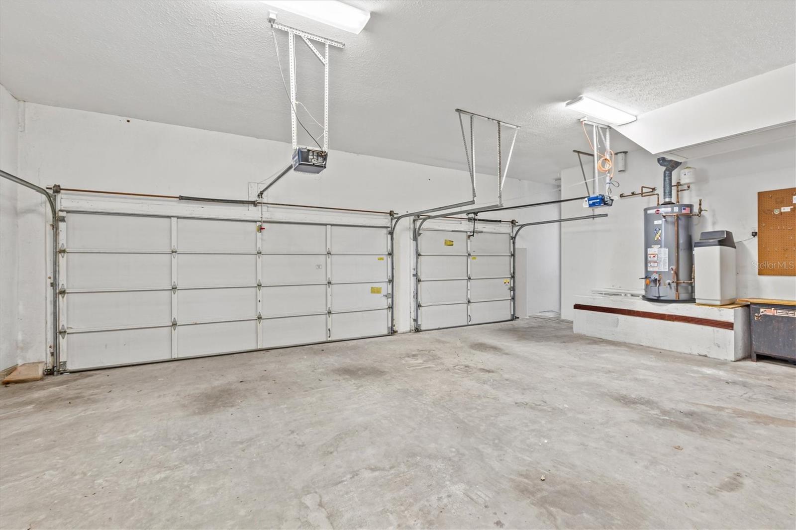 RIVERSIDE - Residential