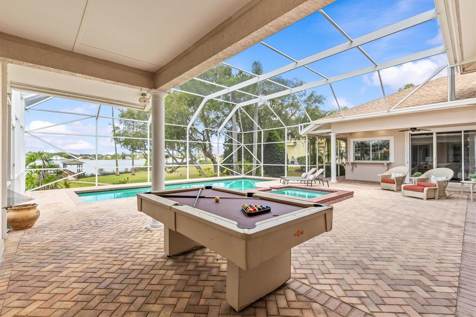 RIVERSIDE - Residential