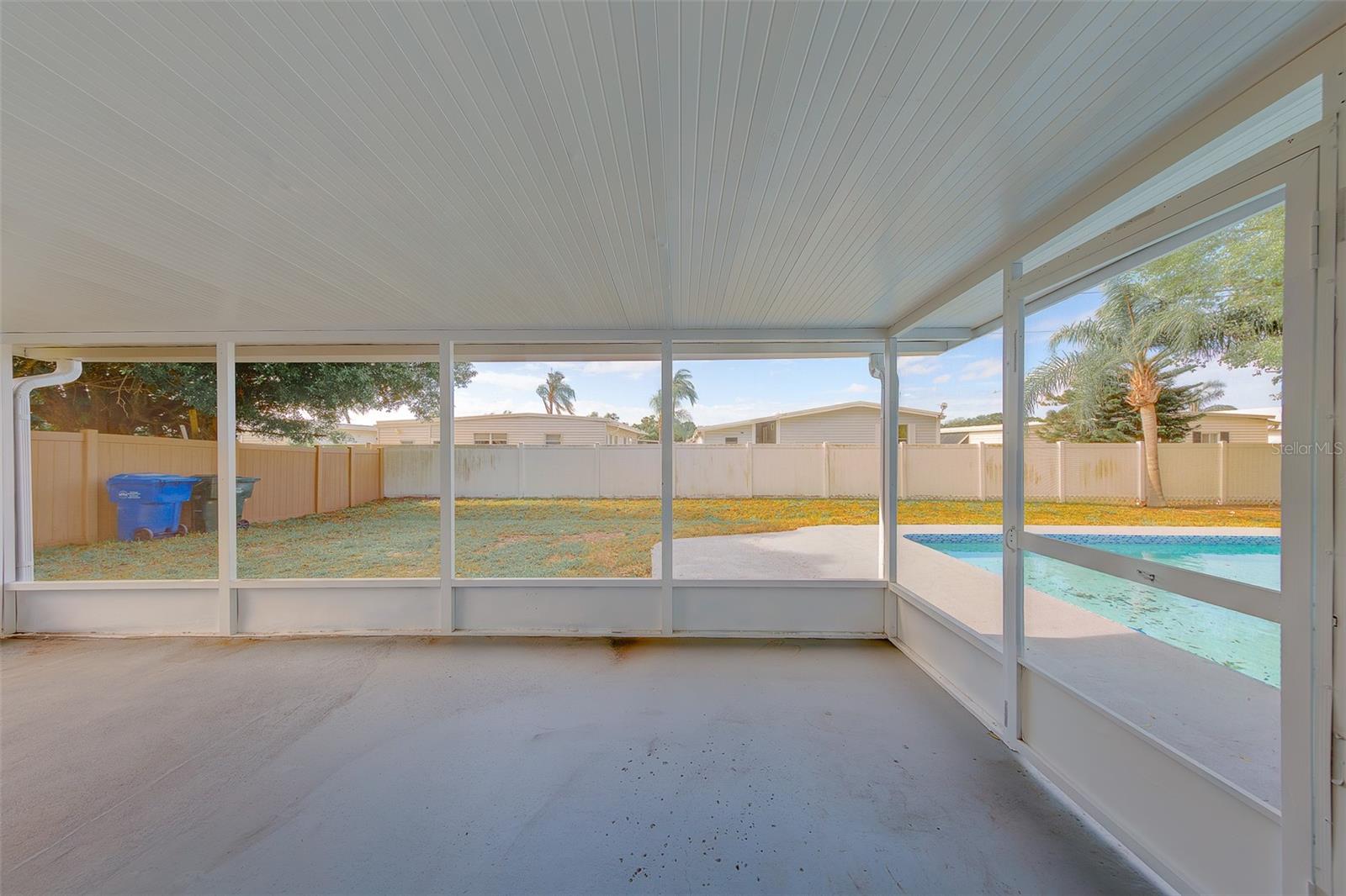 FLORAL GARDENS - Residential