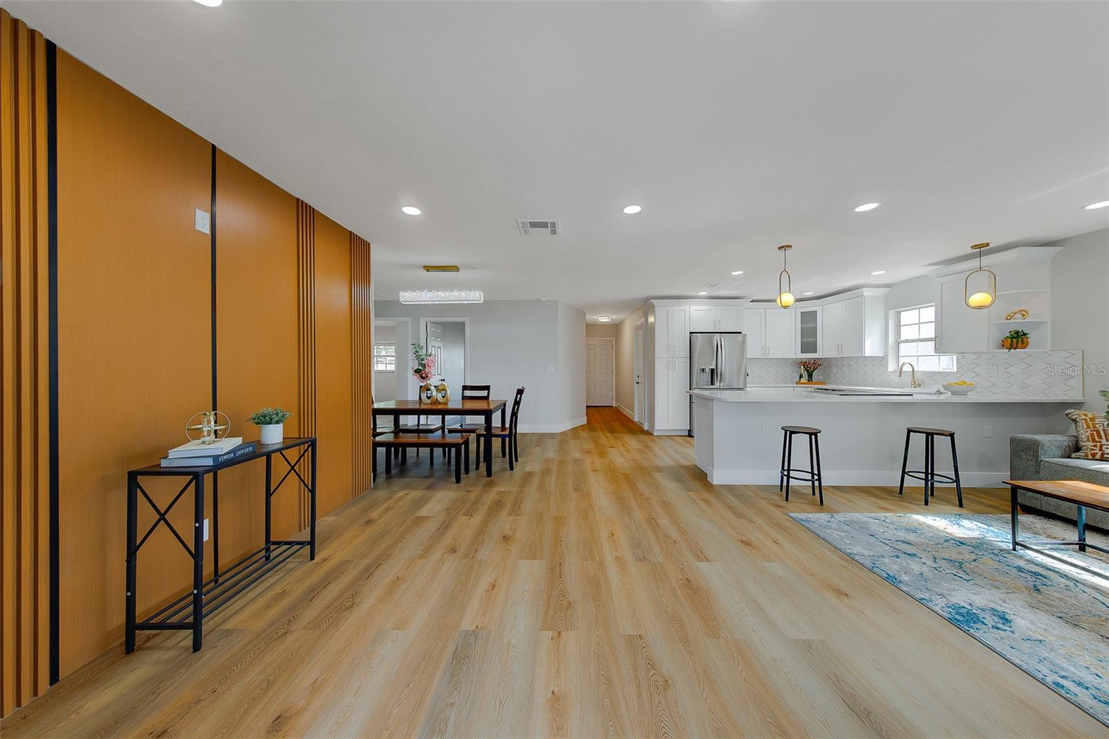 FLORAL GARDENS - Residential