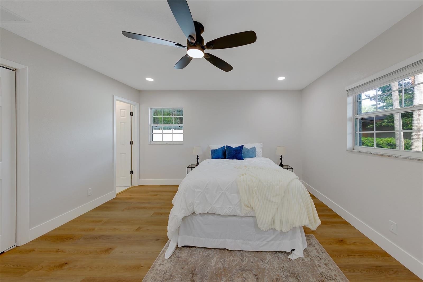 FLORAL GARDENS - Residential