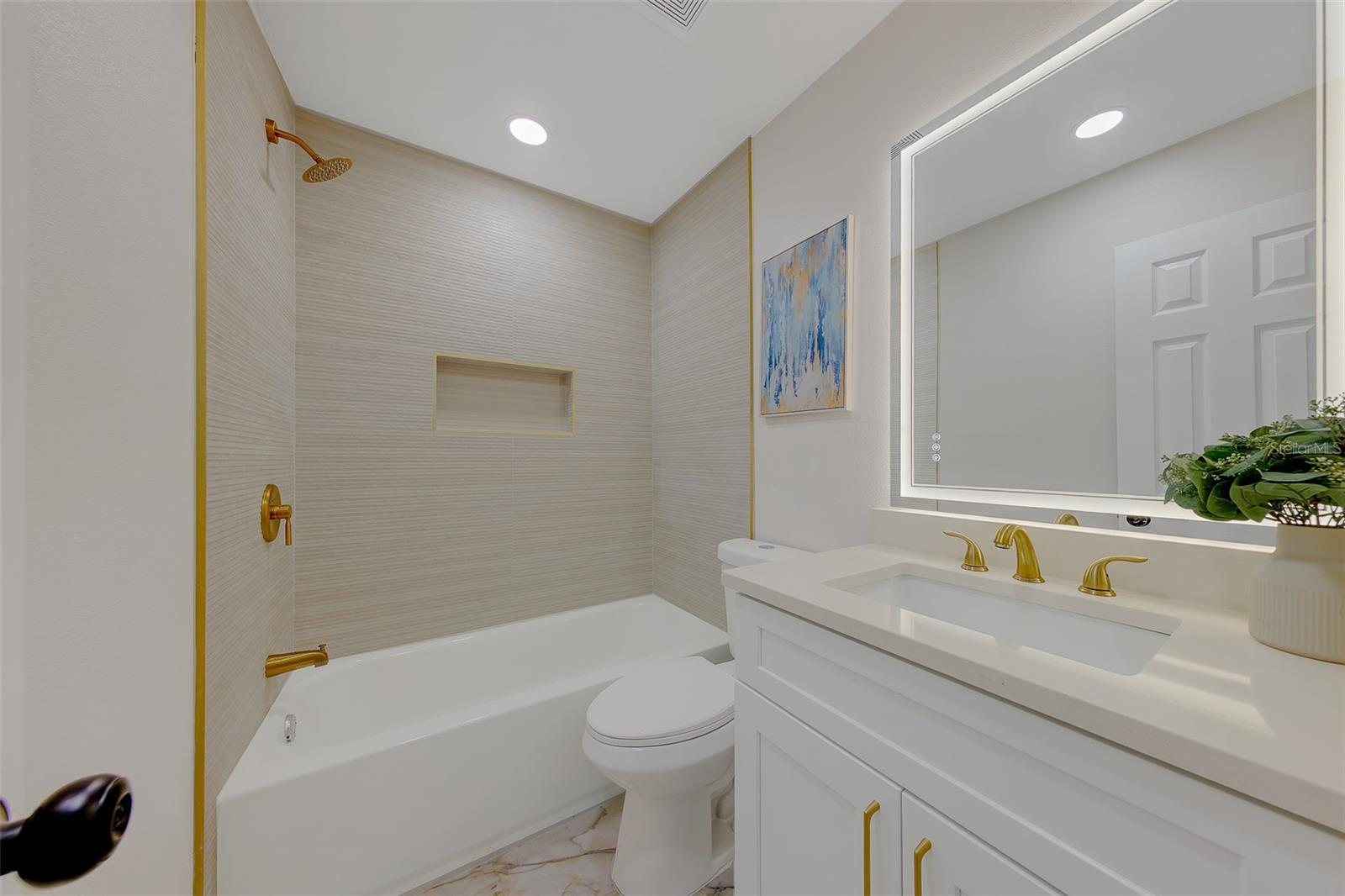 FLORAL GARDENS - Residential