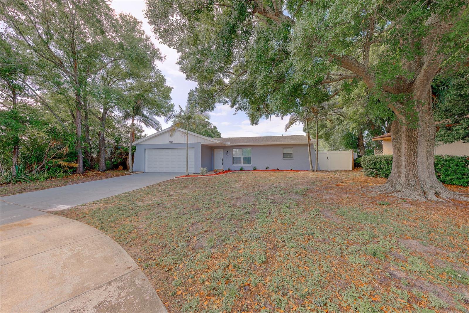 FLORAL GARDENS - Residential