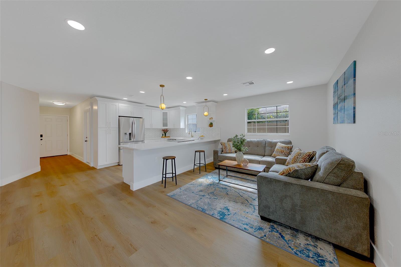 FLORAL GARDENS - Residential