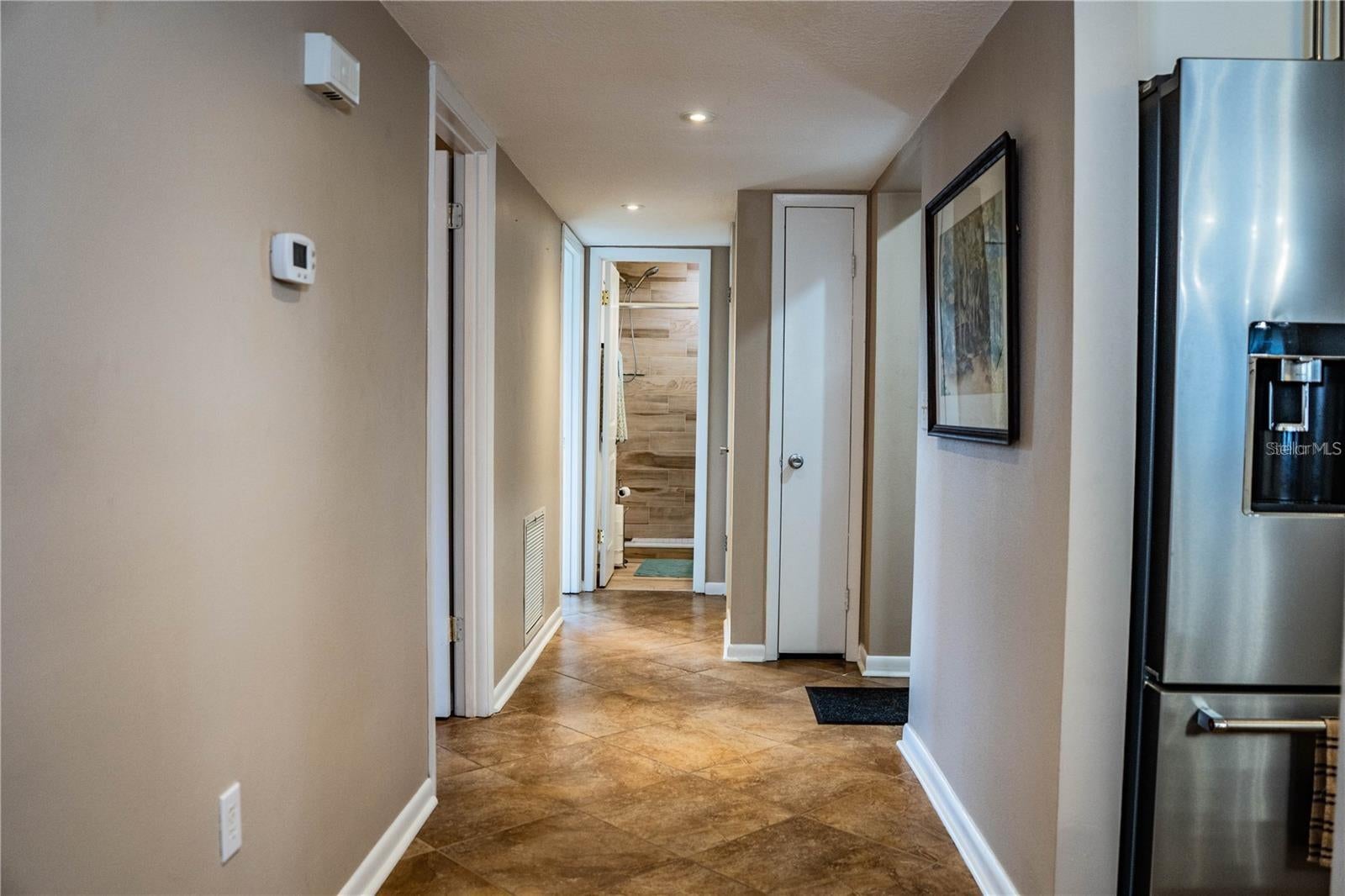 501 CAMEO DRIVE