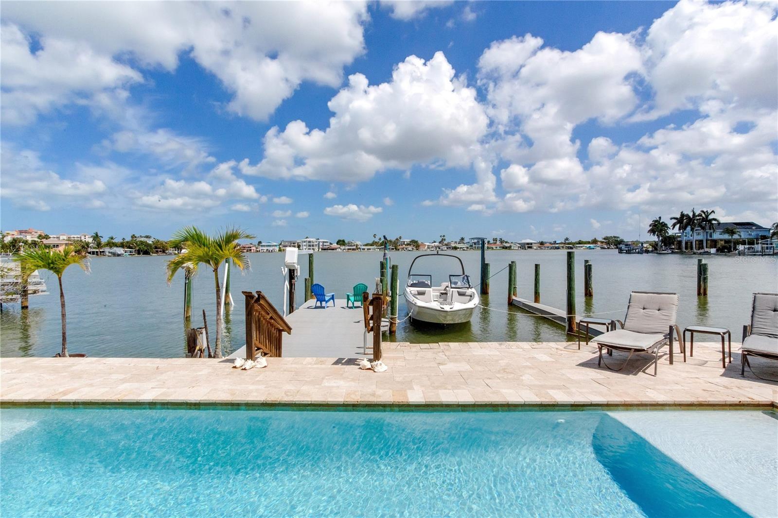 SUNRAY BEACH HOMES - Residential