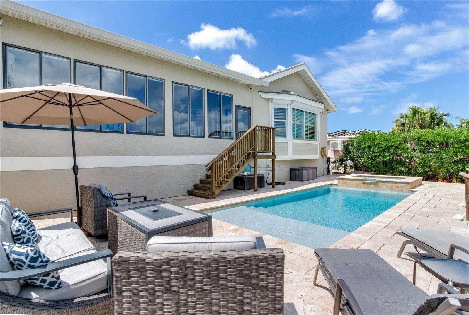 SUNRAY BEACH HOMES - Residential