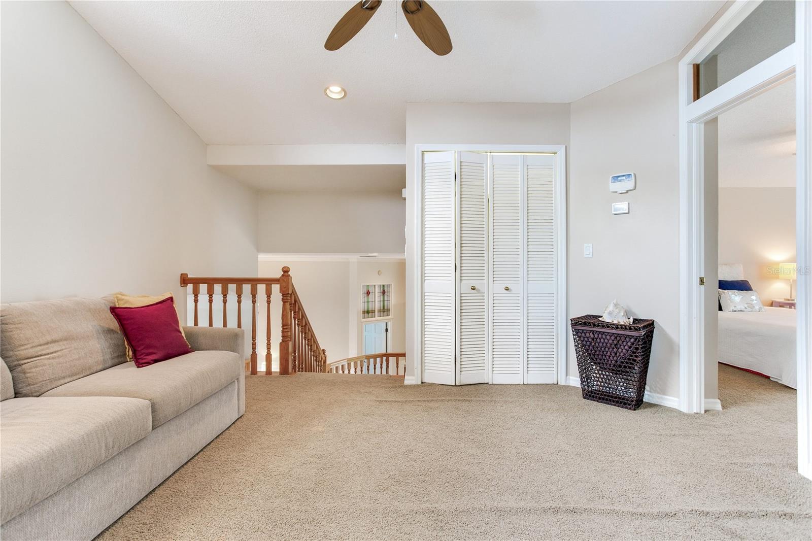 SUNRAY BEACH HOMES - Residential